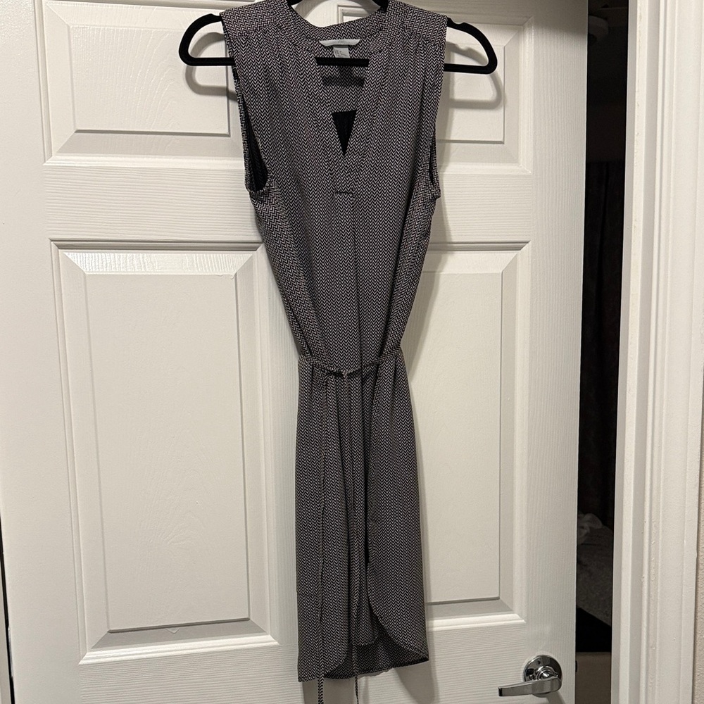 H&M Sleeveless Midi Dress